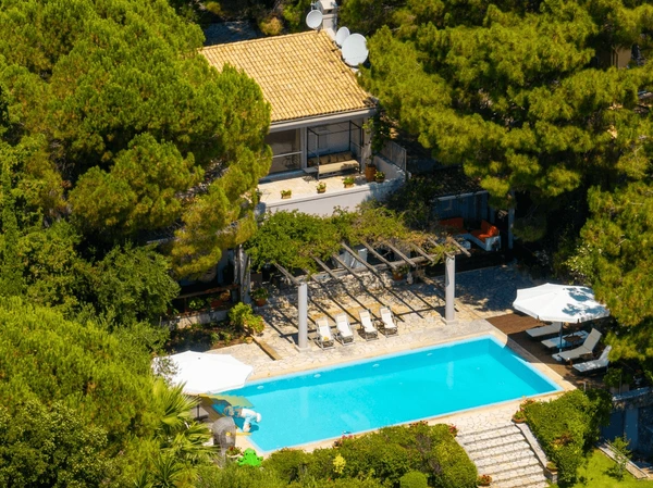 Private villa rental